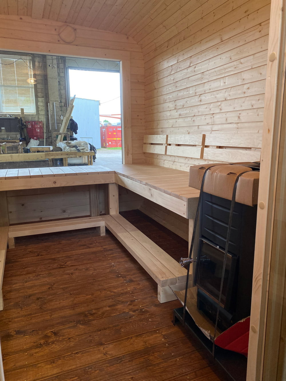 LWDcnc kubveida pirts ar priekštelpu, 4m
