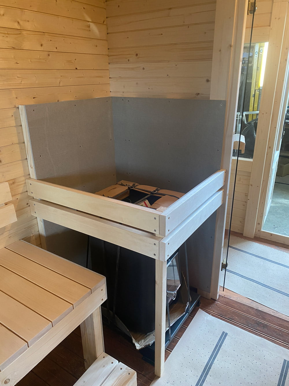 LWDcnc kubveida pirts ar priekštelpu, 4m