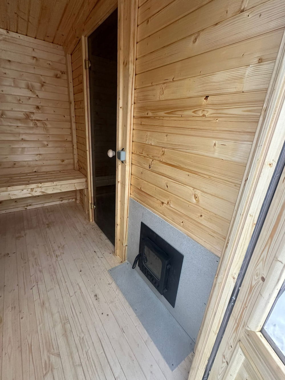 Thermo wood sauna room with an anteroom and shower, 4x2.5m, LWDcnc