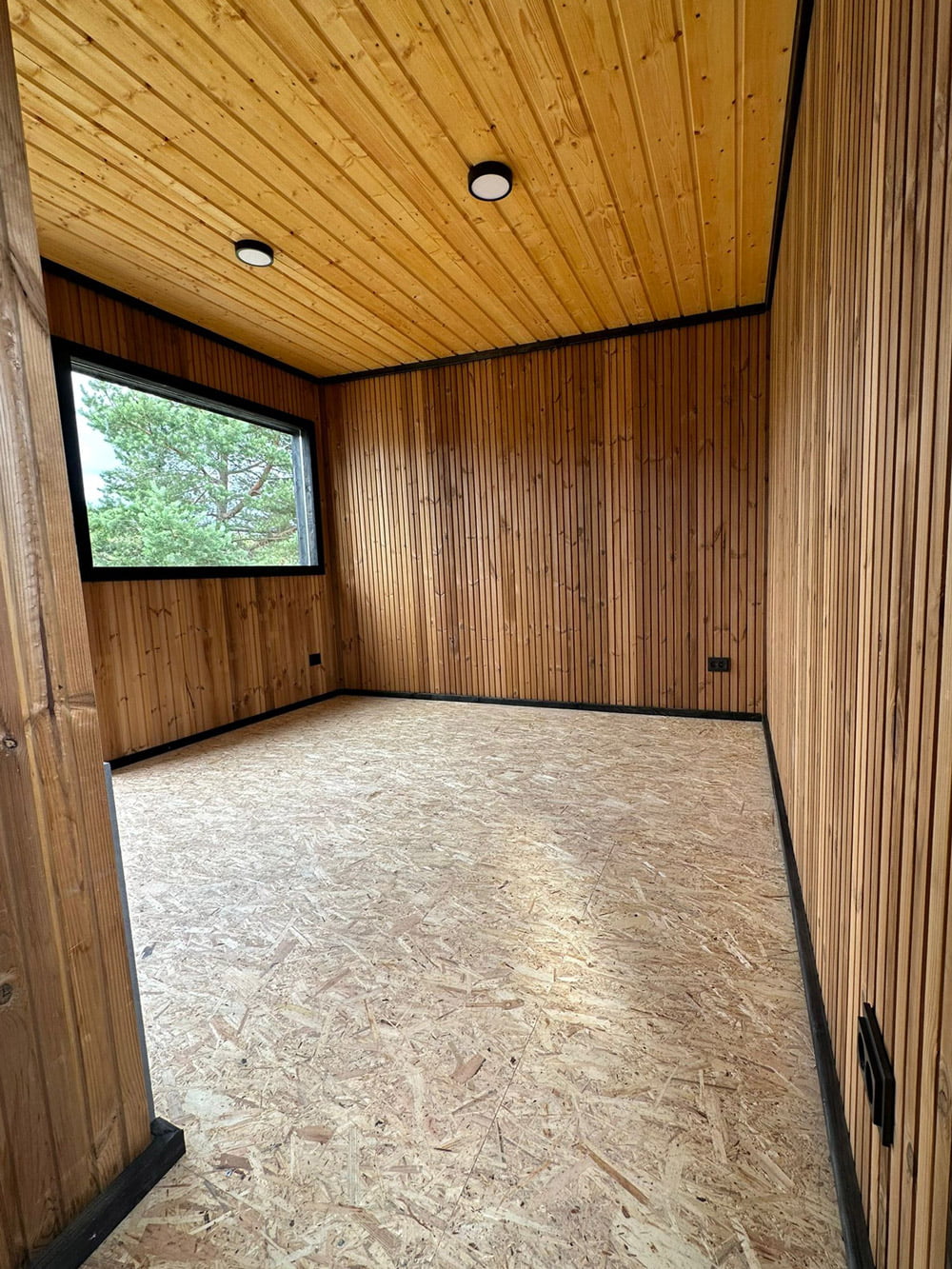 Insulated modular home with sauna, shower, 5x3m, LWDcnc