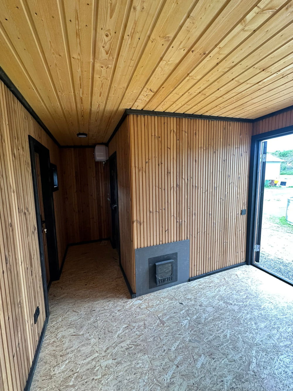 Insulated modular home with sauna, shower, 5x3m, LWDcnc