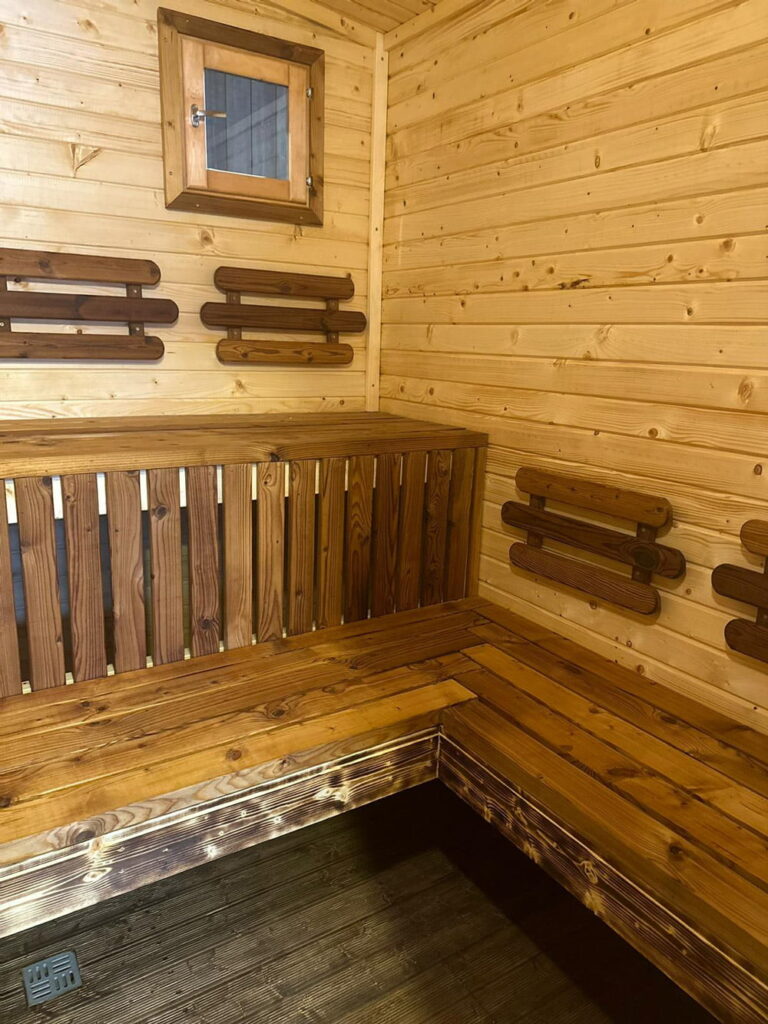 LWDcnc ražota pirts ar priekštelpu, 5.4x2.7m