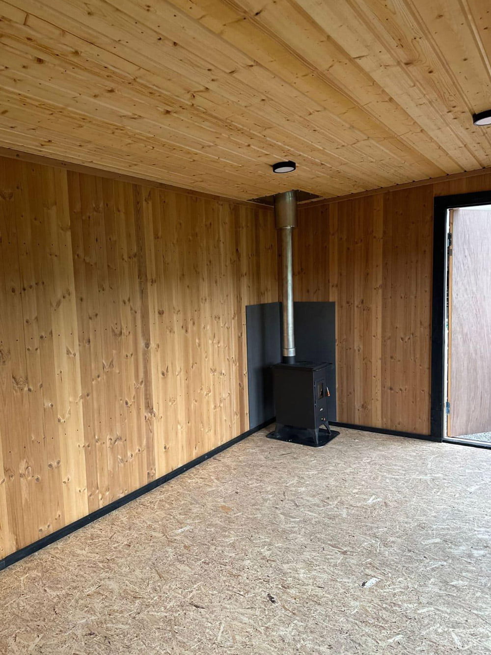 Modular house with a fireplace, LWDcnc