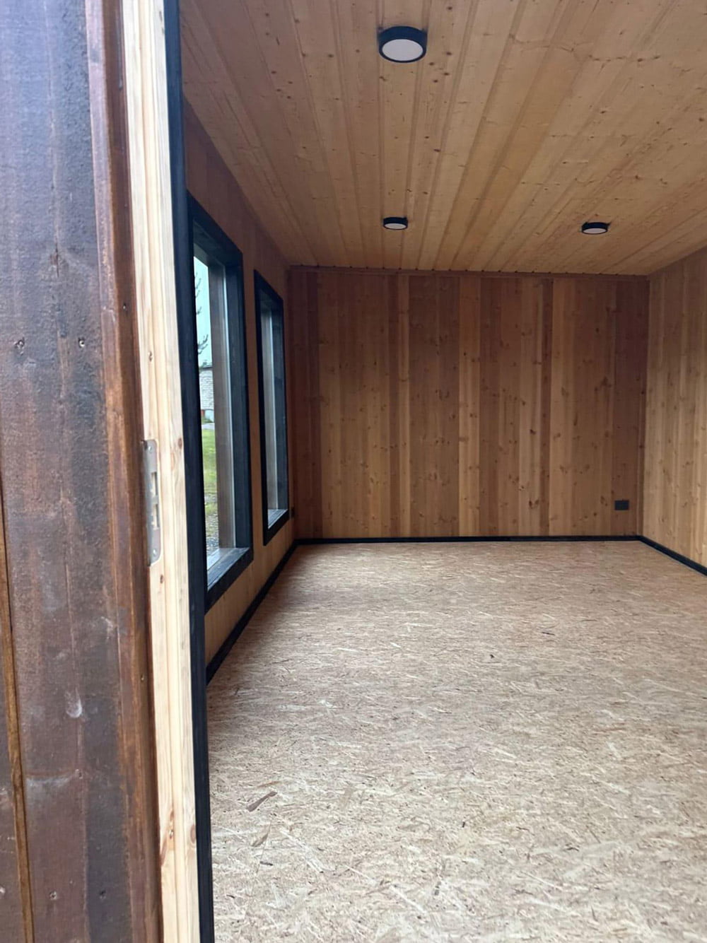 Modular house with a fireplace, LWDcnc