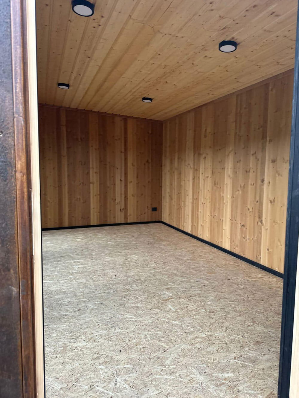 Modular house with a fireplace, LWDcnc