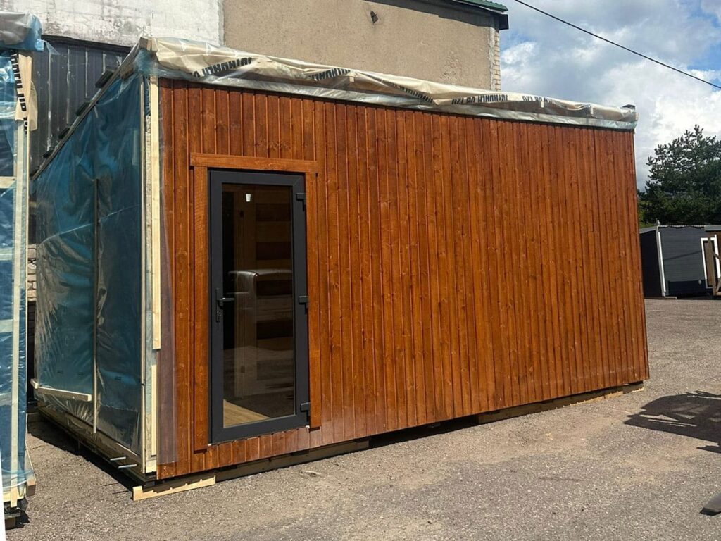 Wooden modular house (40m²) ready for transportation