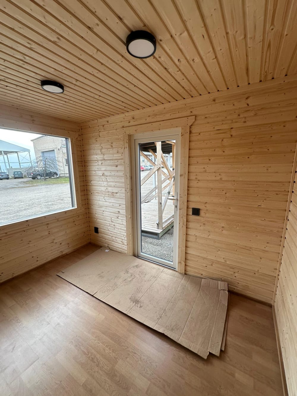 Insulated garden sauna with shower, 4x3m, LWDcnc