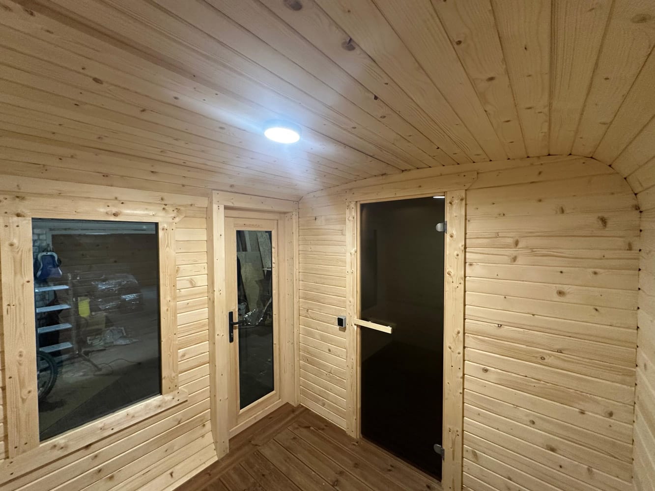 Quadro sauna with anteroom (4x2.4m), LWDcnc