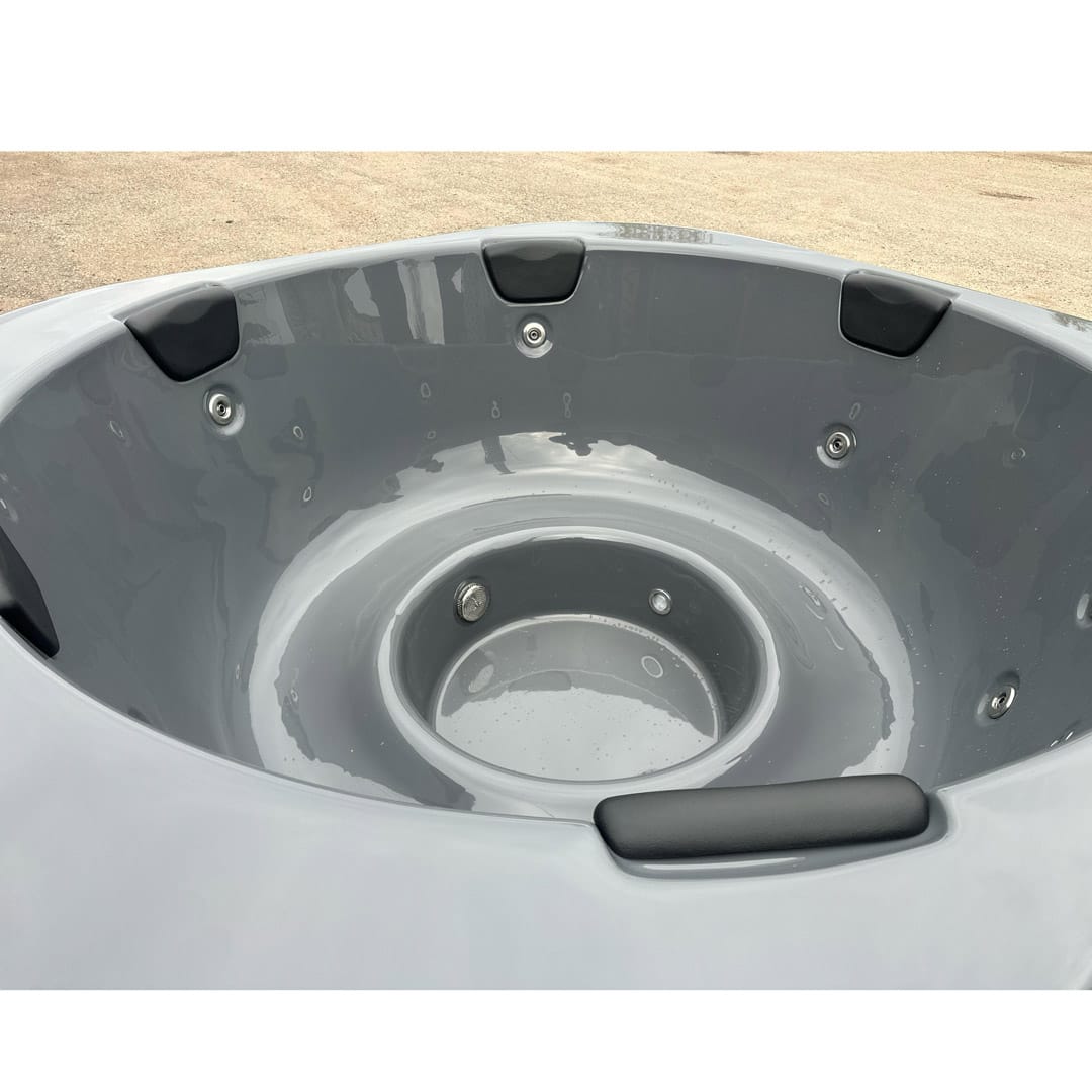 Round hot tub MARE with external stove - Image 8